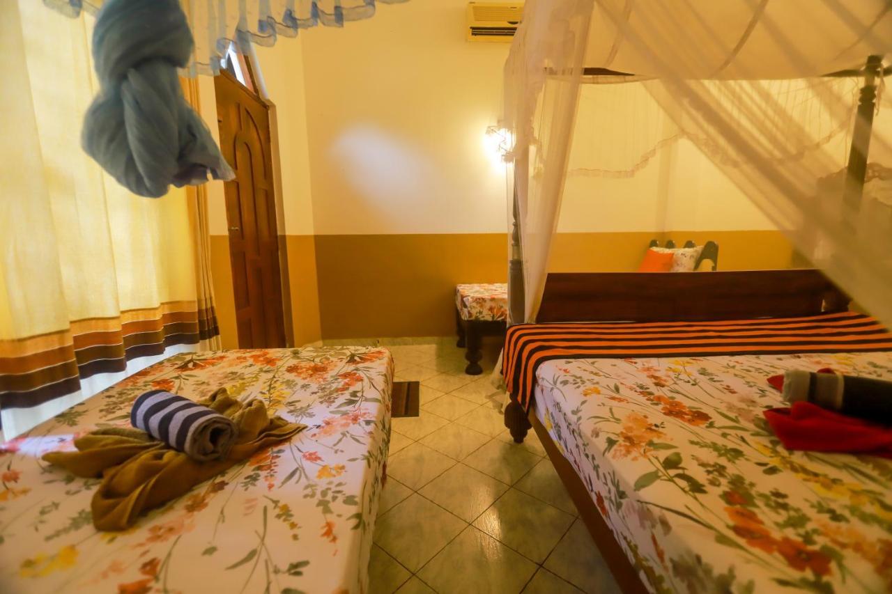 The Green Heaven Resort سيغيرِيا المظهر الخارجي الصورة